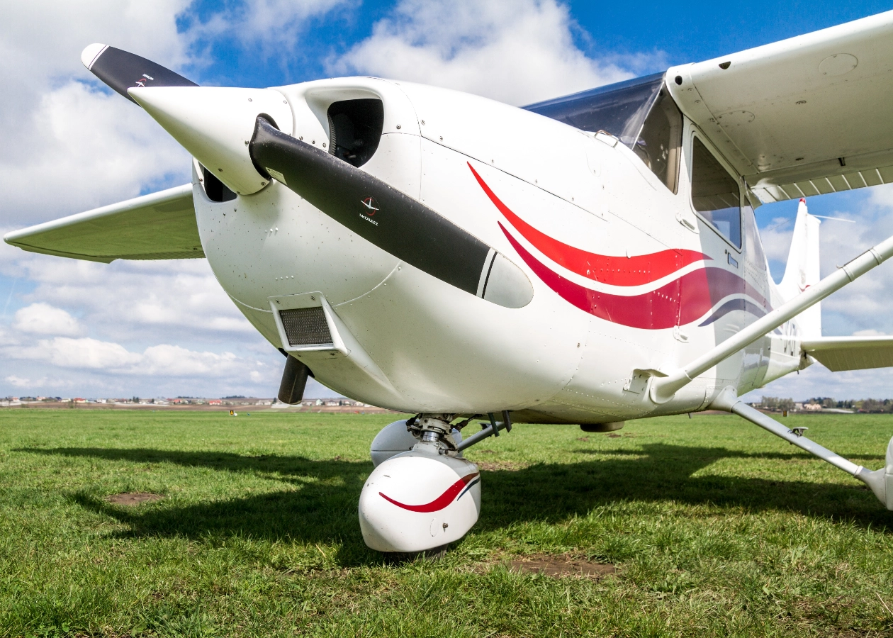 Image for London Flying Lessons Cessna 172 Skyhawk item - Aviation school, Free website template, Flight simulator, Easy Website, Company Website, Pilot certification, Free Website, Flight training, Website Builder, Best Website Builder, New Website, Private pilot license